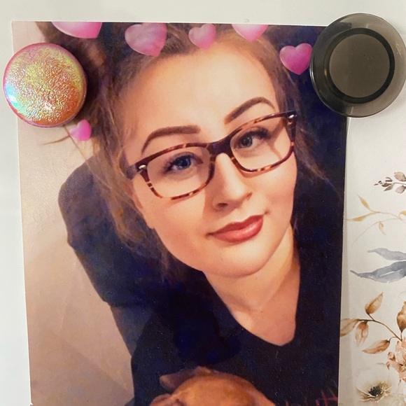 Meet your Posher, Katelyn - Picture 1 of 1